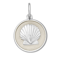 Load image into Gallery viewer, LOLA - Shell Pendant
